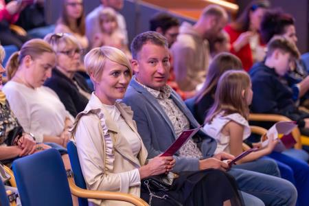 Območna revija plesnih skupin Finesa plesa 2024 (2)